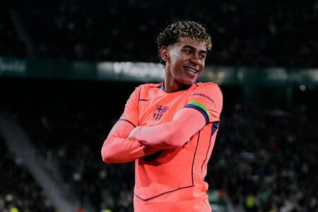 لامين يامال نجم برشلونة ومنتخب إسبانيا يتحدث بثقة